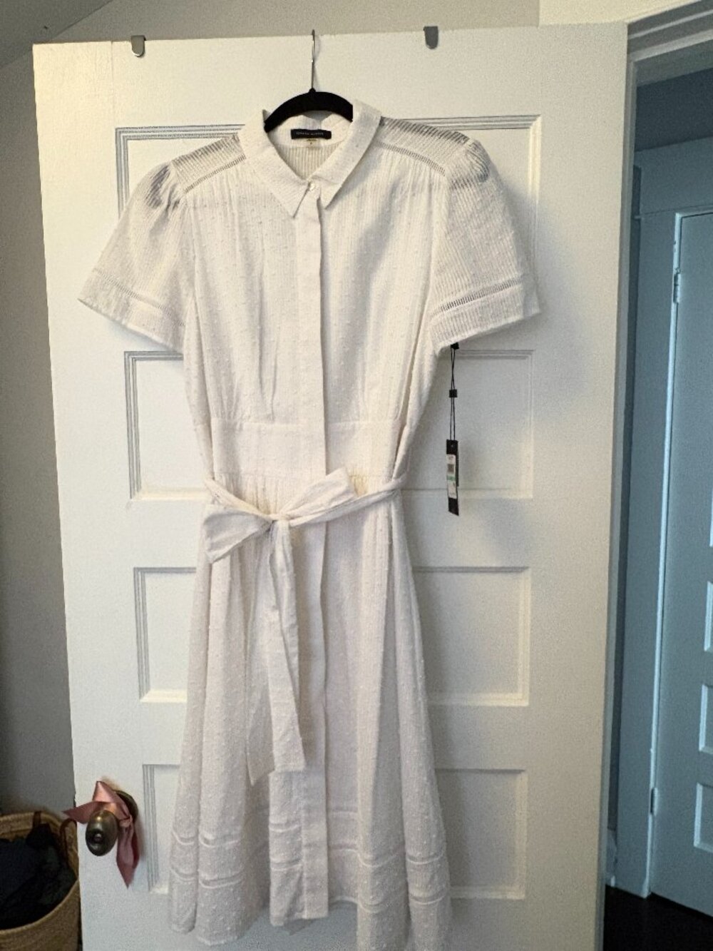 NWT! Cute sz 8 white 'swiss dot' button-up sundress - never worn!